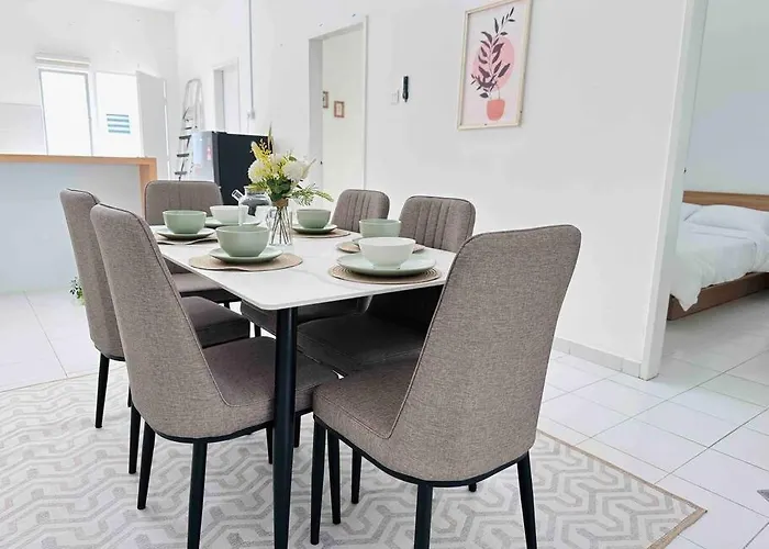 Muji Minimalist Homestay Di Gambang
